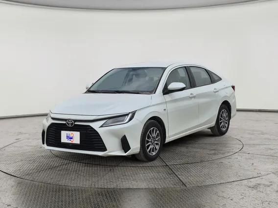 Toyota Yaris  Y 2024 
