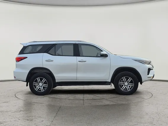 تويوتا فورتشنر VX 2023 دبل