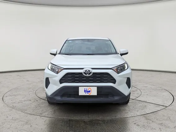 Toyota RAV4 LE 2021 