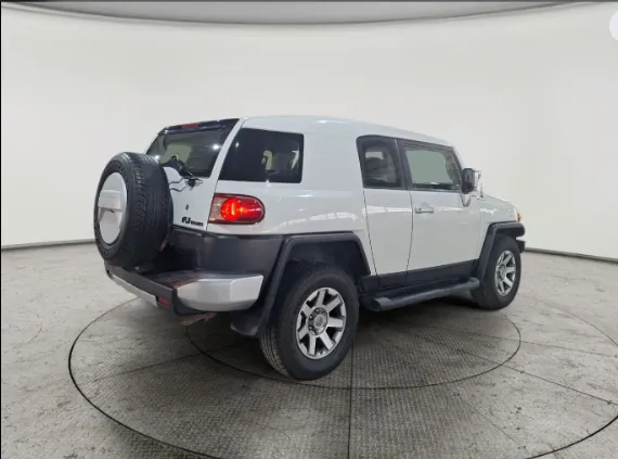 تويوتا اف جي FJ Cruiser 2022 