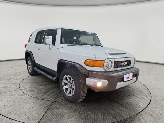 تويوتا اف جي FJ Cruiser 2022 