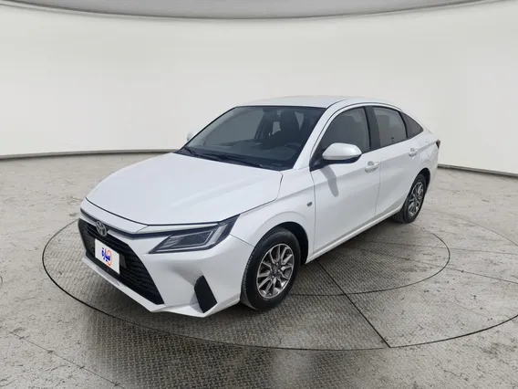 Toyota Yaris  Y 2023 