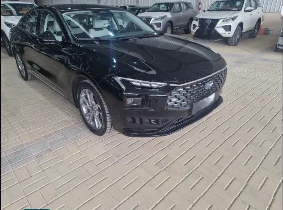 Ford Taurus Trend 2024 