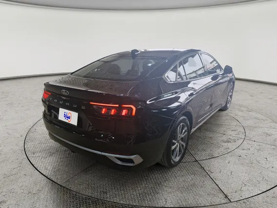 Ford Taurus Trend 2024 