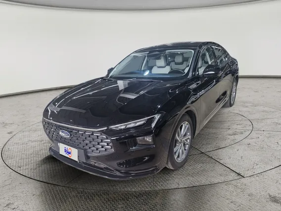 Ford Taurus Trend 2024 