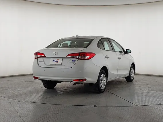 تويوتا يارس Y 2021 