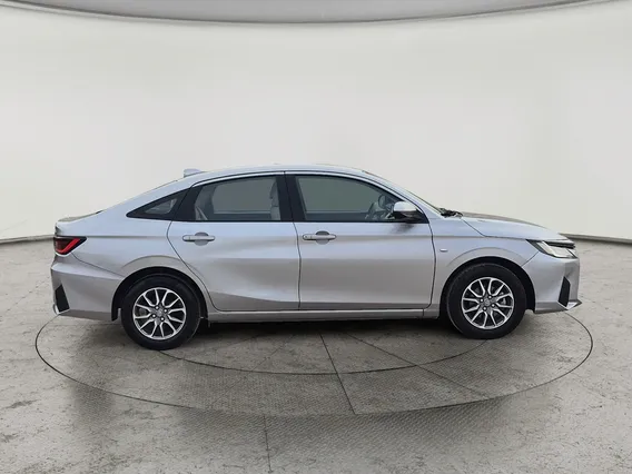 Toyota Yaris  Y 2023 