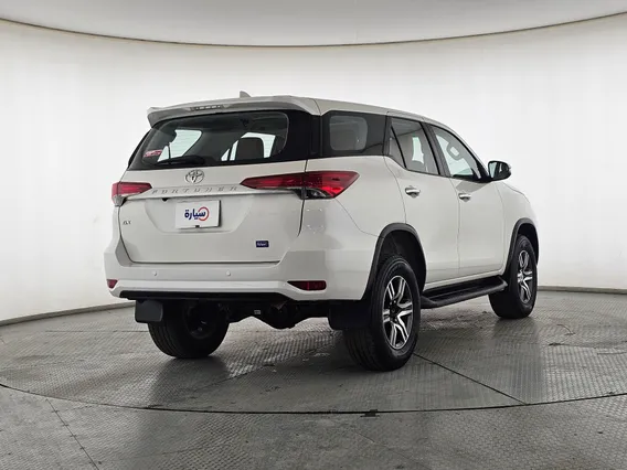 Toyota Fortuner GX 2022 