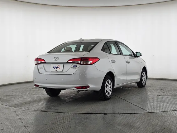 تويوتا يارس Y 2022 