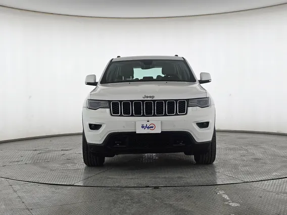 Jeep Grand Cherokee لاريدو 2020 