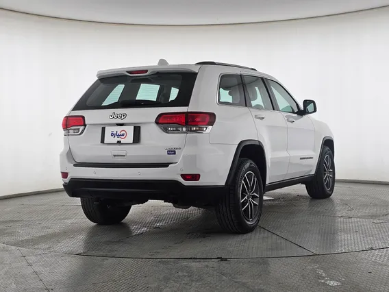 Jeep Grand Cherokee لاريدو 2020 