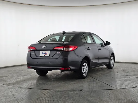 تويوتا يارس Y 2022 