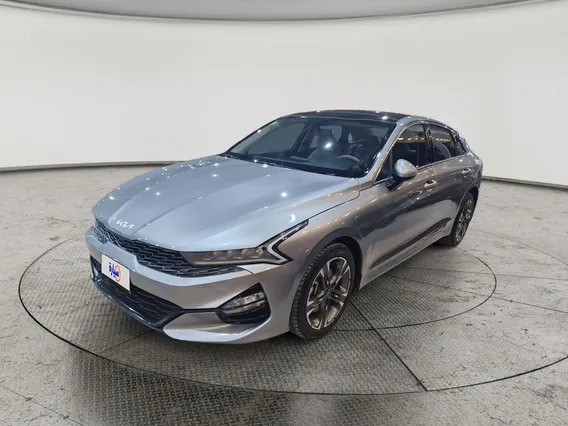 Kia K5 LX 2023 