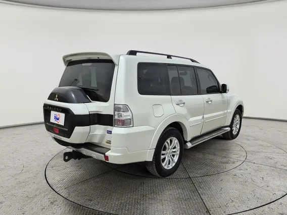 Mitsubishi Pajero GLS 4Doors 2022 دبل