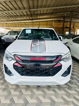 Isuzu D-max GT 2026 دبل