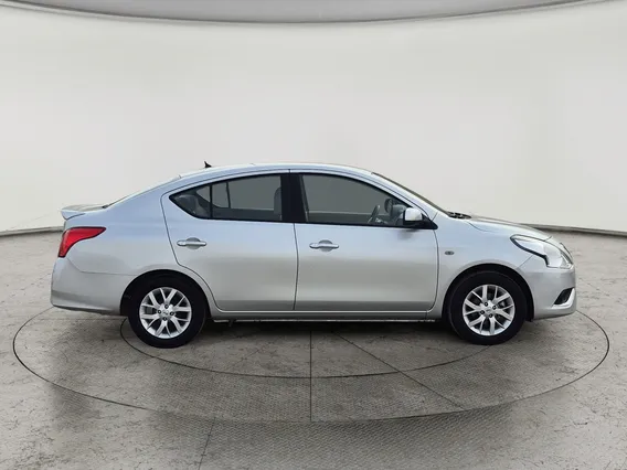 Nissan Sunny SV Comfort 2023 