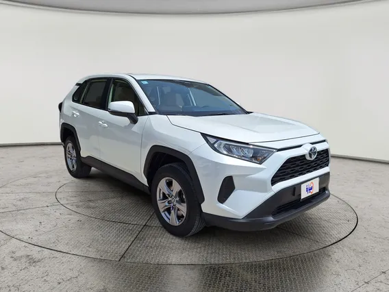 Toyota RAV4 LE 2022 