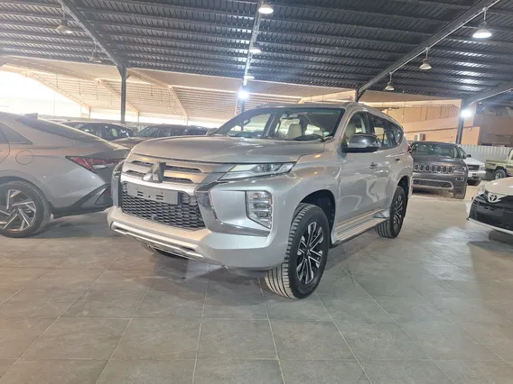 ميتسوبيشي  مونتيرو سبورت GLS-ML 2022 دبل