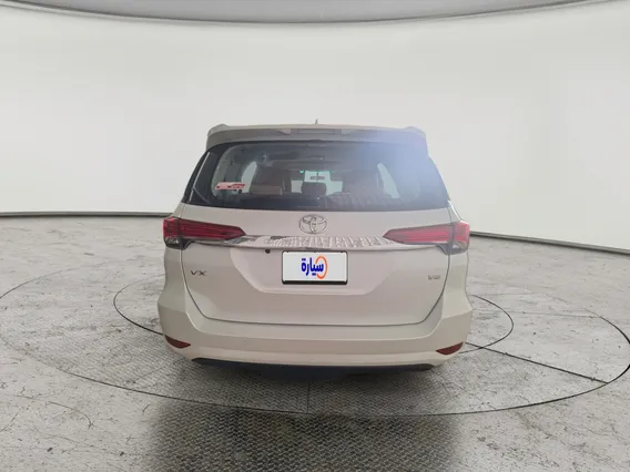 Toyota Fortuner VX 2023 دبل