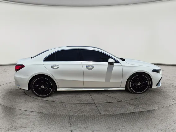 Mercedes A 200 2024 