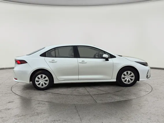 تويوتا كورولا XLI 2022 