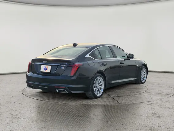 Cadillac CT5 Luxury 2022 