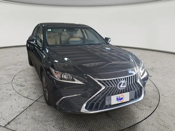 لكزس ES 300 H 2022 