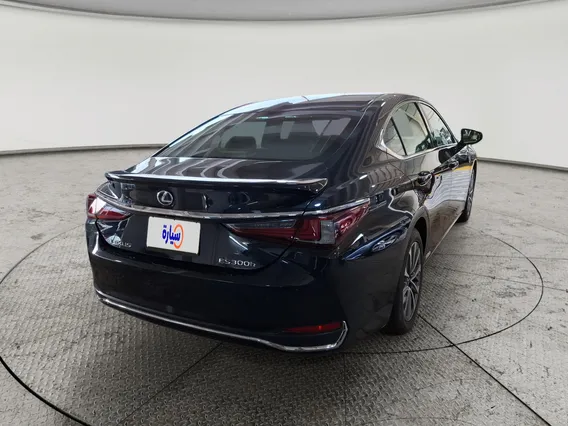 Lexus ES 300 H 2022 