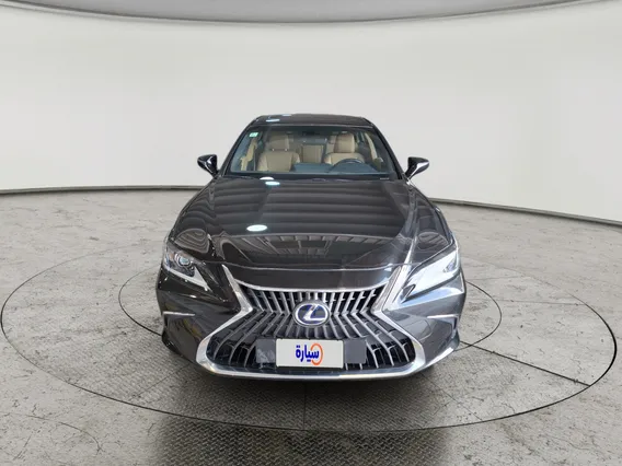Lexus ES 300 H 2022 