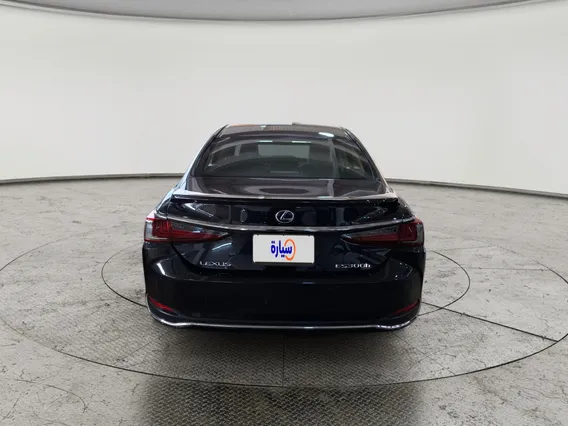 Lexus ES 300 H 2022 