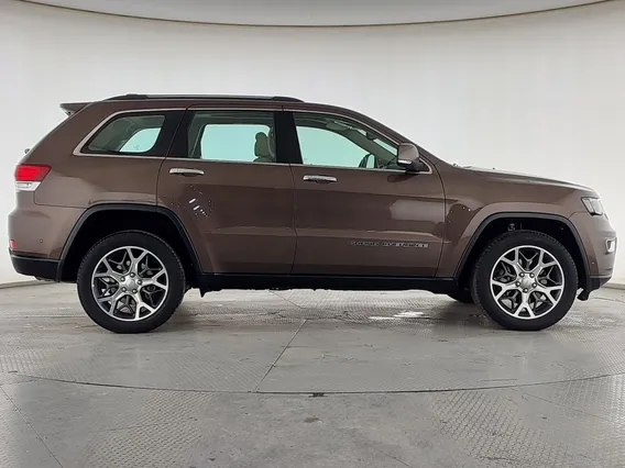 Jeep Grand Cherokee ليمتد 2021 دبل