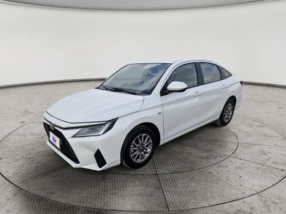 Toyota Yaris  Y 2023 