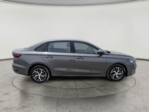 جيلي امجراند GS 2024 