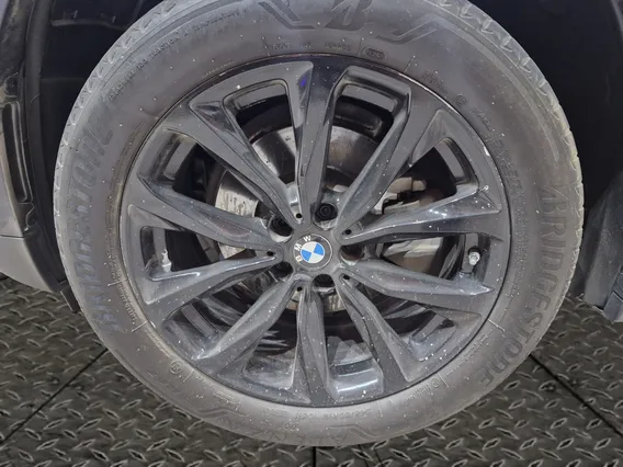 بي ام دبليو الفئة اكس 4 xDrive 30i 2025 