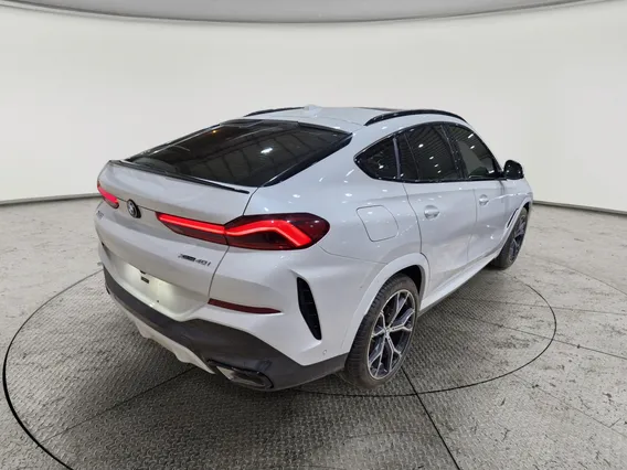 بي ام دبليو الفئة اكس 6 xDrive 40i 2024 