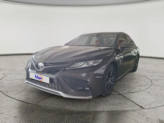 تويوتا كامري SE 2021 