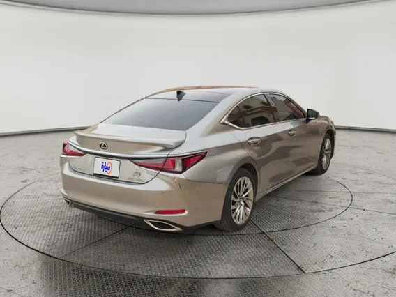 لكزس ES 350 2025 