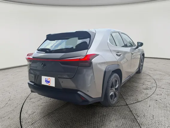 لكزس UX 200 AA Elegant 2021 