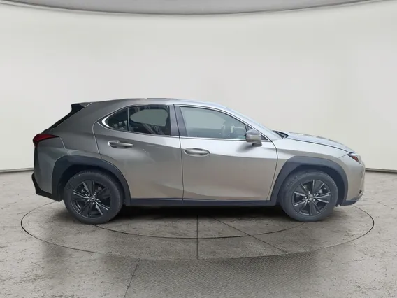 لكزس UX 200 AA Elegant 2021 