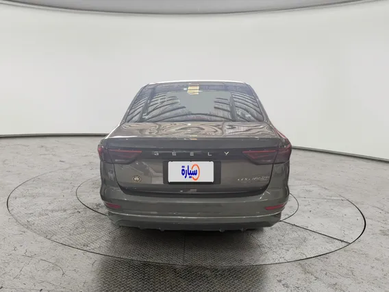 Geely Emgrand GS 2024 