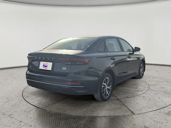 Geely Emgrand GS 2024 