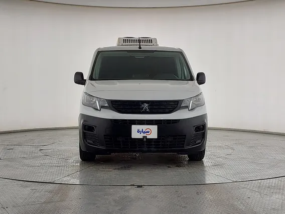 بيجو بارتنر Short van 2023 