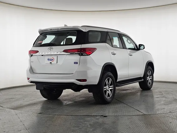 Toyota Fortuner VX 2023 دبل