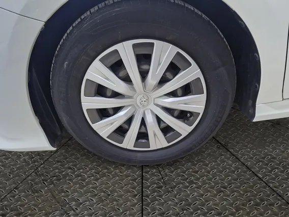 تويوتا كامري LE 2019 