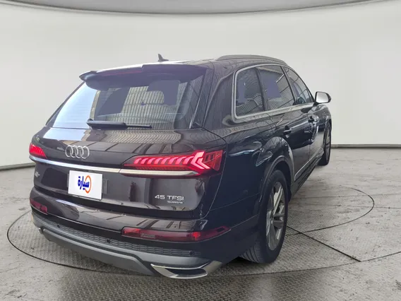 Audi Q7  2021 