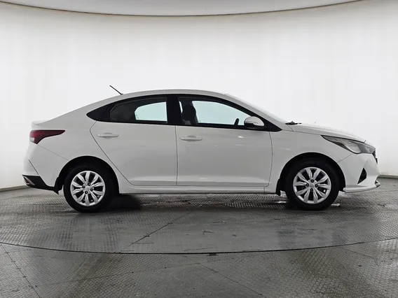 Hyundai Accent Smart 2023 