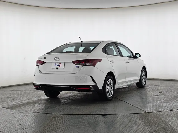 Hyundai Accent Smart 2023 