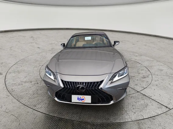 Lexus ES 250 2025 