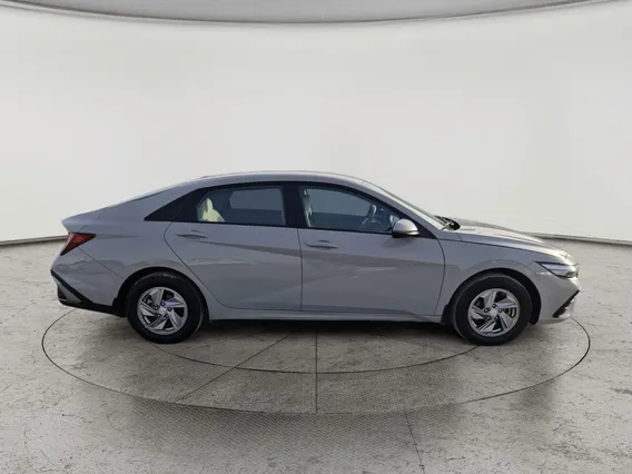 Hyundai Elantra Fleet 2024 