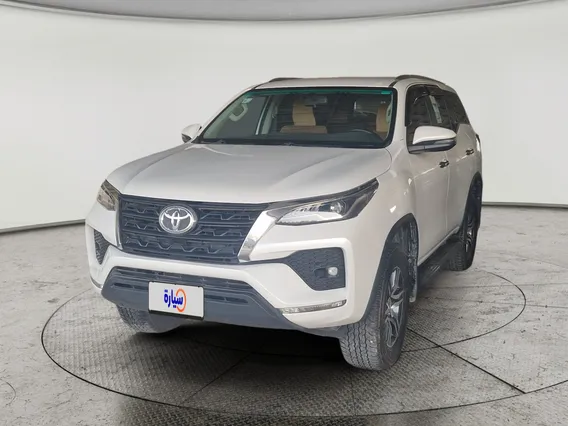 Toyota Fortuner VX 2023 دبل